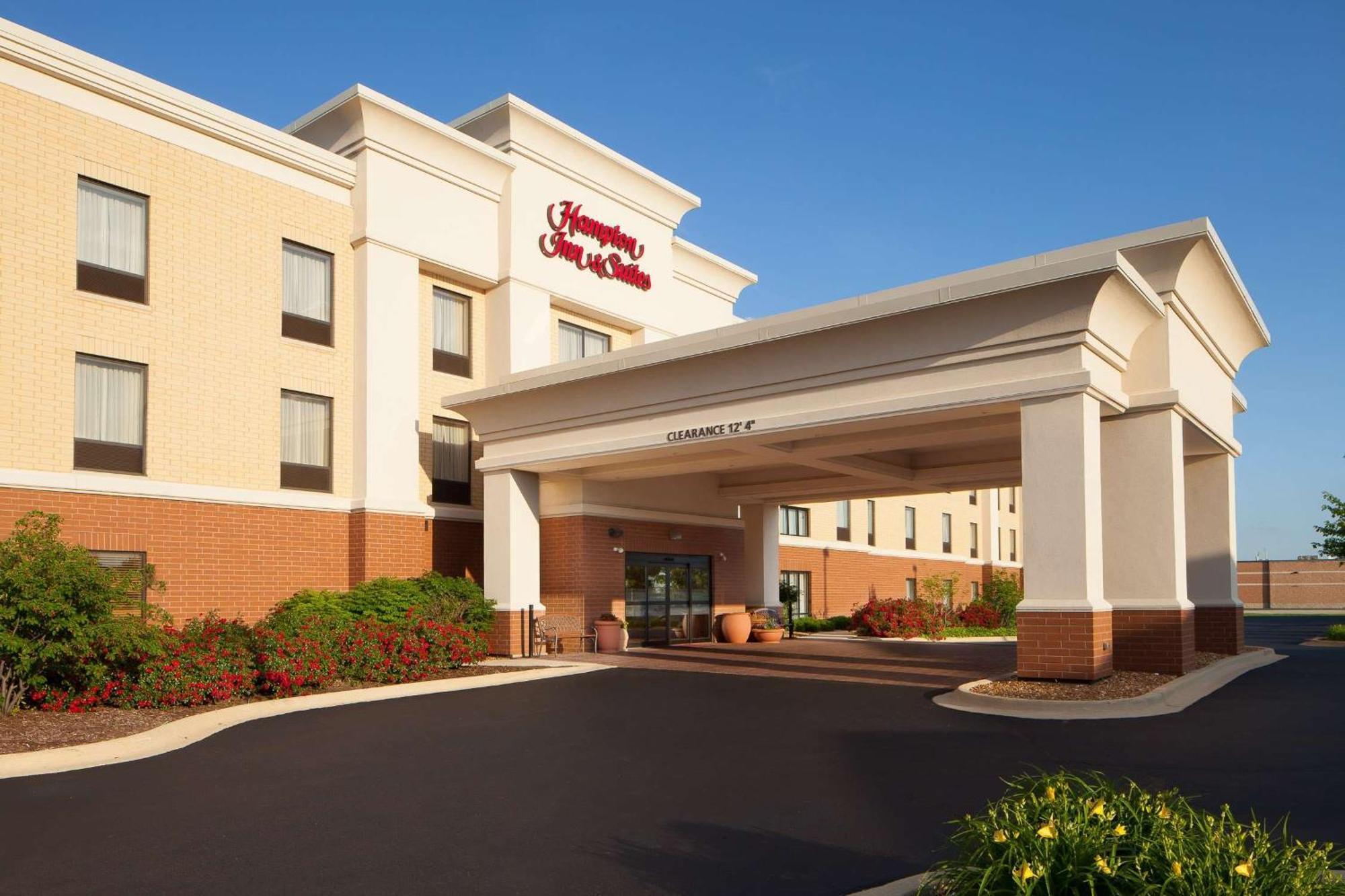 Hampton Inn & Suites Chicago/Saint Charles Eksteriør billede